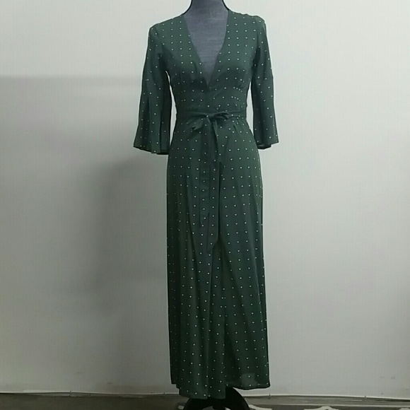 Dresses & Skirts - Wrap maxi  dress